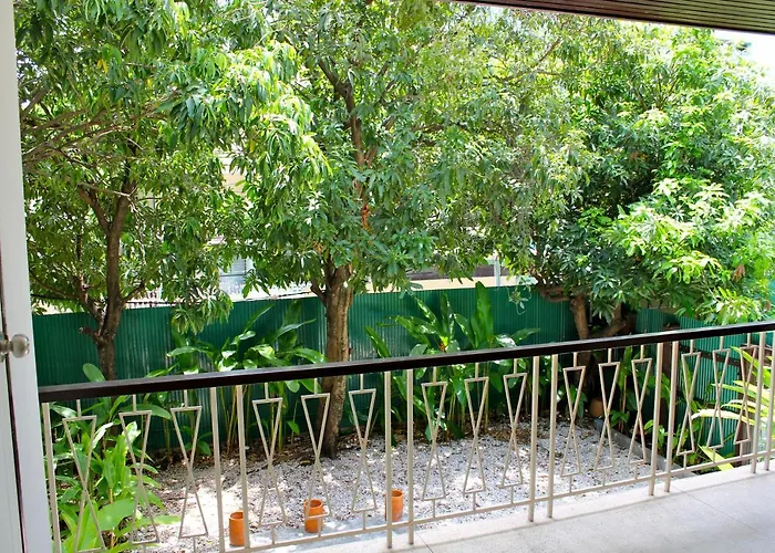 Villa 3 Beds Sukhumvit Asok Bangkok